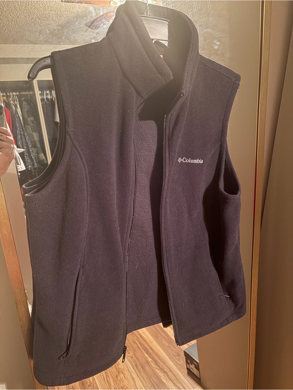 Columbia Black Fleece Vest with Blue Accent